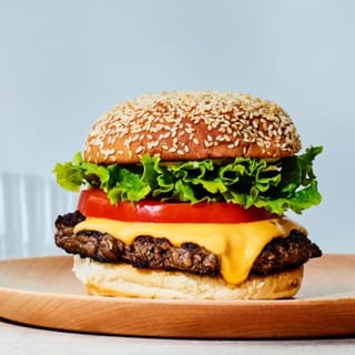 Classic Cheeseburger & Fries